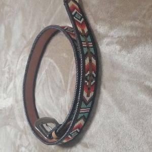 Very pretty belt XL length